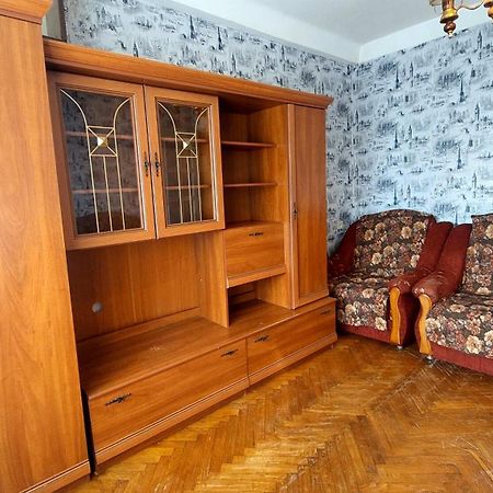 2 bedroom apartment metro Vasilkovskaya Kiev Exteriör bild