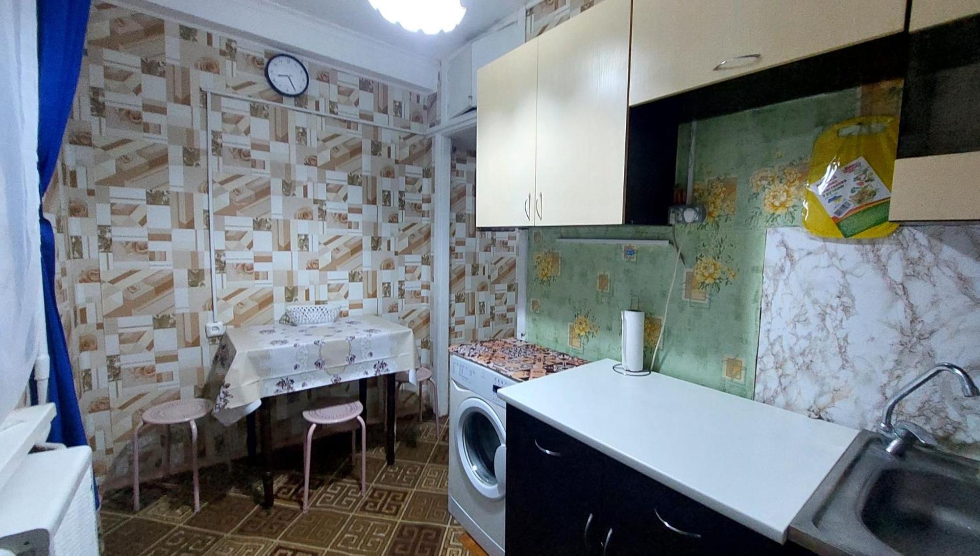 2 bedroom apartment metro Vasilkovskaya Kiev Exteriör bild